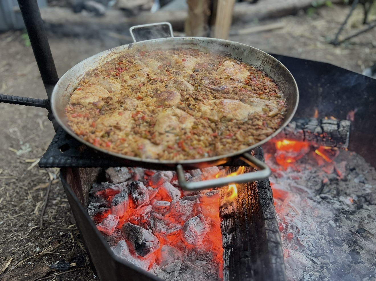 Paella de Pollo y Chorizo